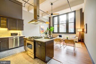 1228-32 Arch St in Philadelphia, PA - Building Photo - Building Photo