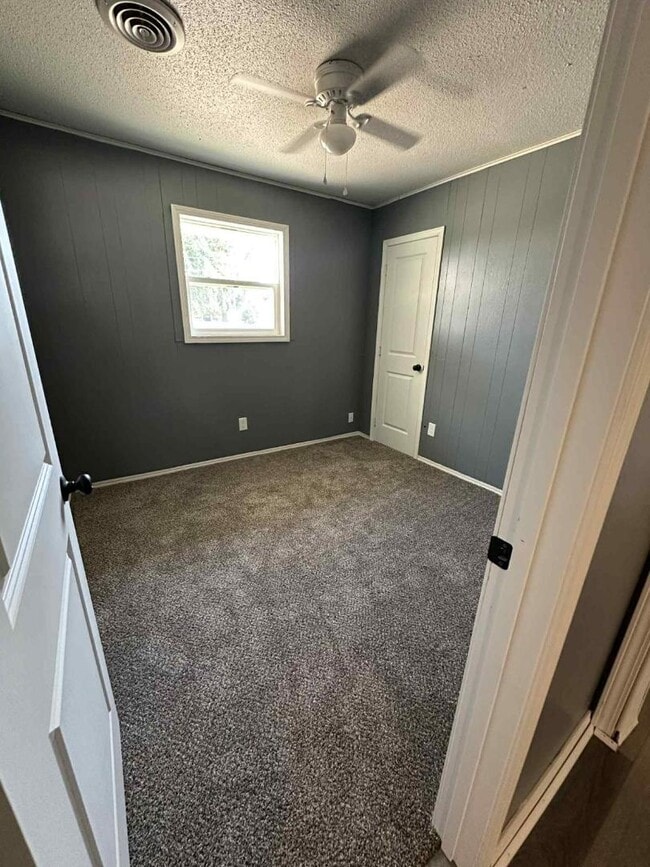 1710 Parklane Dr in Perry, OK - Building Photo - Building Photo