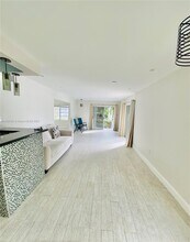 1441 Lincoln Rd in Miami Beach, FL - Building Photo - Building Photo