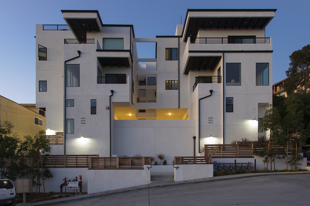 5972 Lauretta St in San Diego, CA - Building Photo