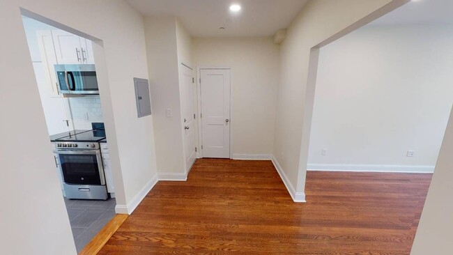 789 Washington St, Unit 2 Bed in Brookline, MA - Building Photo - Building Photo