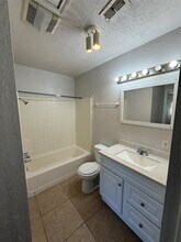 5411 Bellfort Ct in Houston, TX - Building Photo - Building Photo