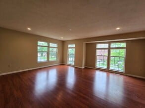 4209 Ivanhoe Dr in Monroeville, PA - Building Photo - Building Photo