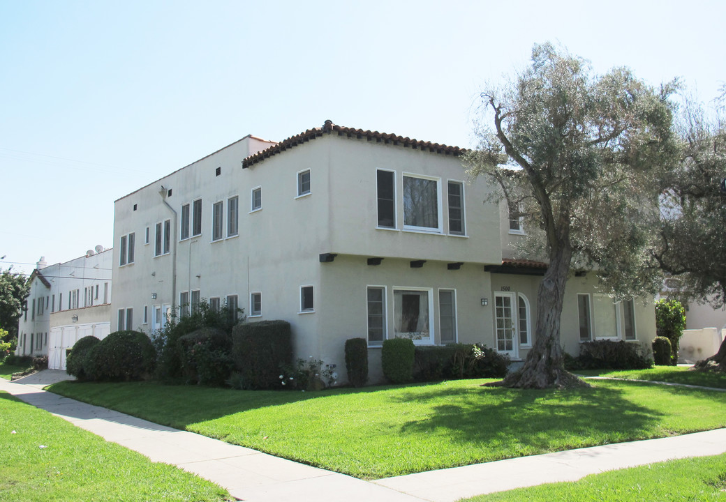 1500 S Wooster St in Los Angeles, CA - Building Photo