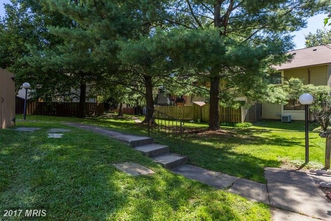 property at 5735 Nordeen Oak Ct