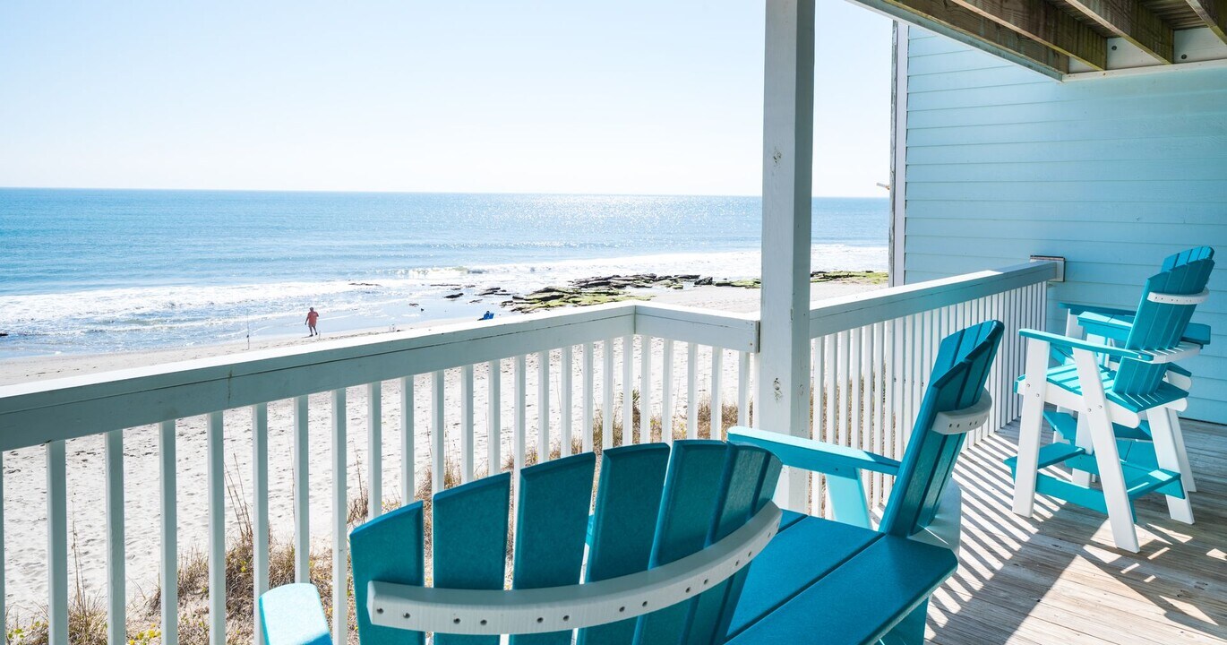 1 Neptune Pl in Kure Beach, NC - Building Photo