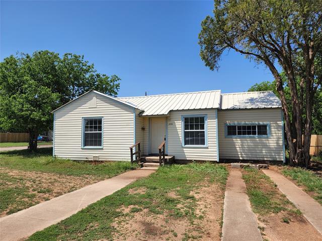 property at 1650 Sewell St