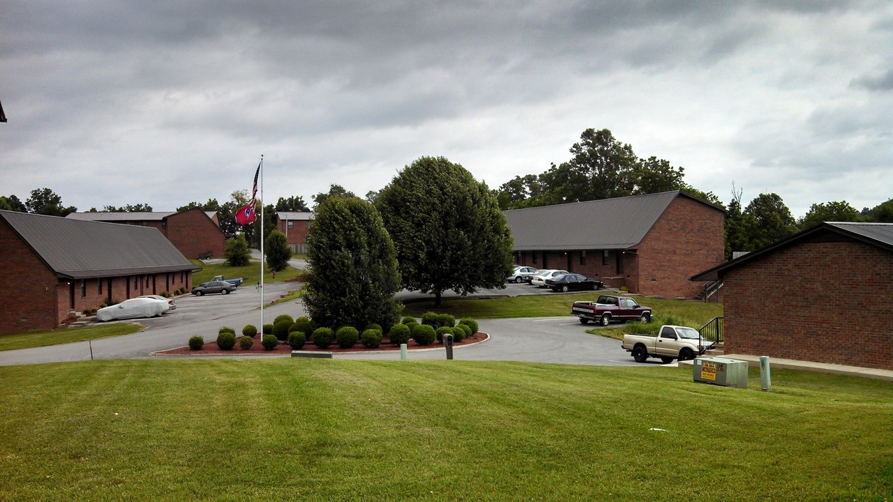 New Horizon Apartments in Cookeville, TN - Building Photo