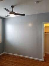 829 N Salina St, Unit #1 in Syracuse, NY - Foto de edificio - Building Photo