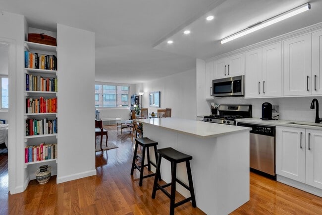 property at 345 E 93rd St