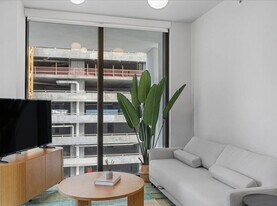 11 NE 6th St, Unit SI ID1373697P in Miami, FL - Building Photo