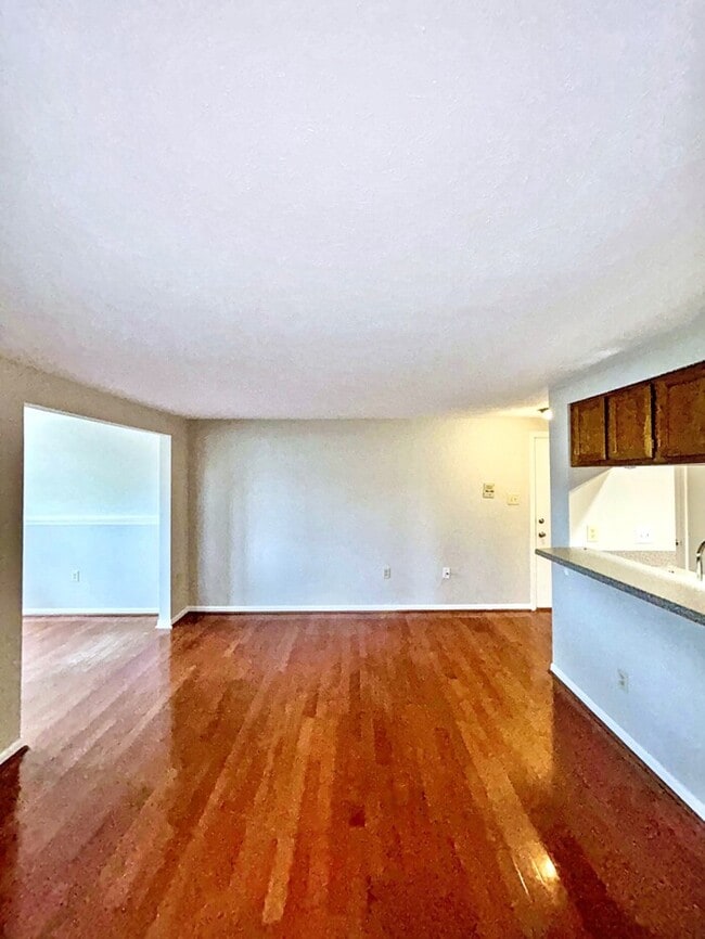 10217 Wolfe Manor Ct in Glen Allen, VA - Building Photo - Building Photo