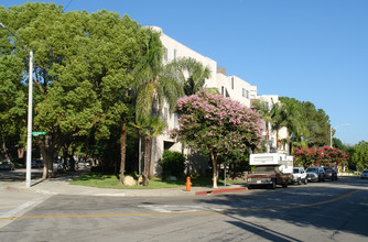 Bethany Towers in Burbank, CA - Building Photo - Building Photo