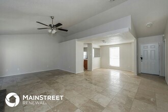 3805 Big Leaf Ln in Fort Worth, TX - Foto de edificio - Building Photo