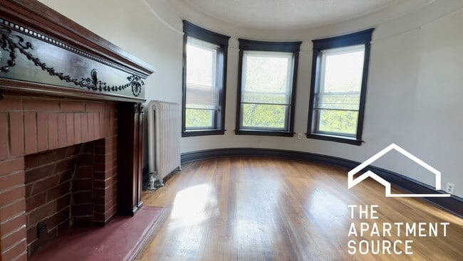 4533 S Michigan Ave, Unit 3A in Chicago, IL - Building Photo - Building Photo