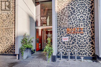 60 Colborne St in Toronto, ON - Building Photo - Building Photo