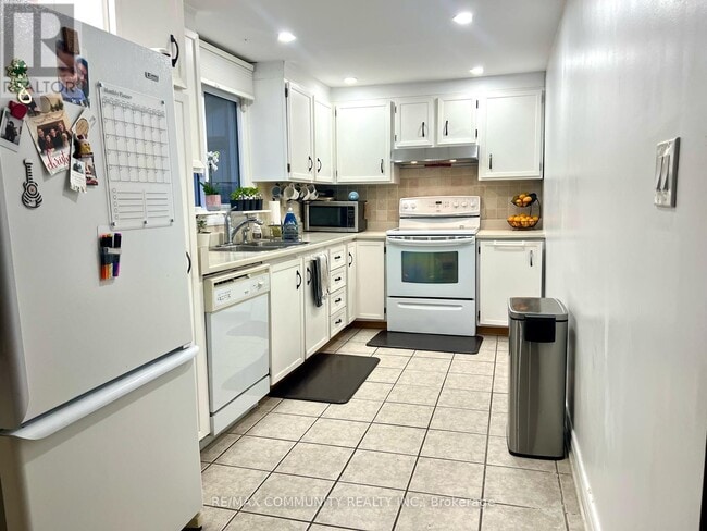 property at 74 Chapman Dr