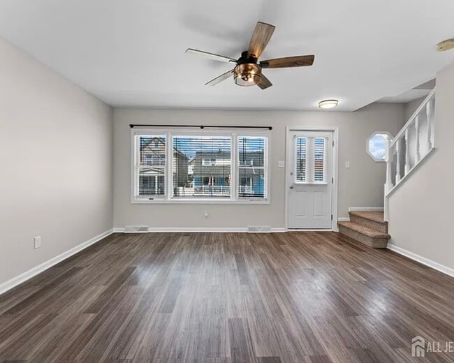 284 Silzer St in Perth Amboy, NJ - Building Photo - Building Photo