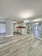 7137 W Friendly Ave in Greensboro, NC - Building Photo - Building Photo