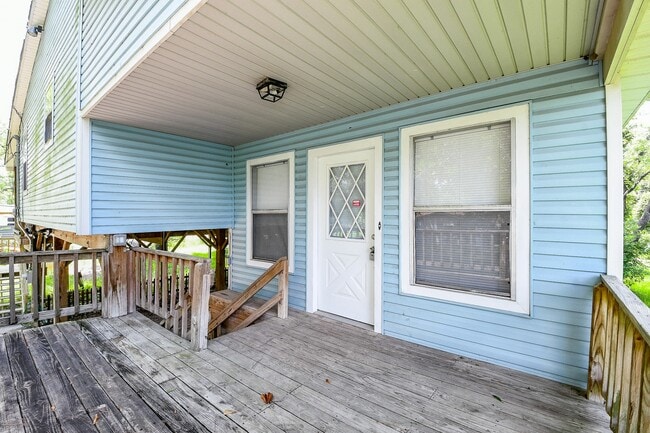 property at 11122 Sunturf Ln