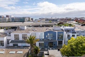 208 Pennsylvania Ave in San Francisco, CA - Foto de edificio - Building Photo
