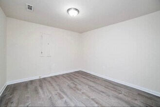 4543 Kingston Rd in Woodbridge, VA - Building Photo - Building Photo