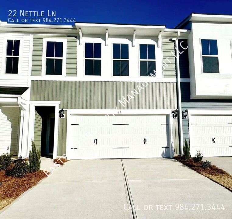 22 Nettle Ln in Clayton, NC - Building Photo