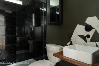 78 2nd St in Athens, NY - Building Photo - Building Photo