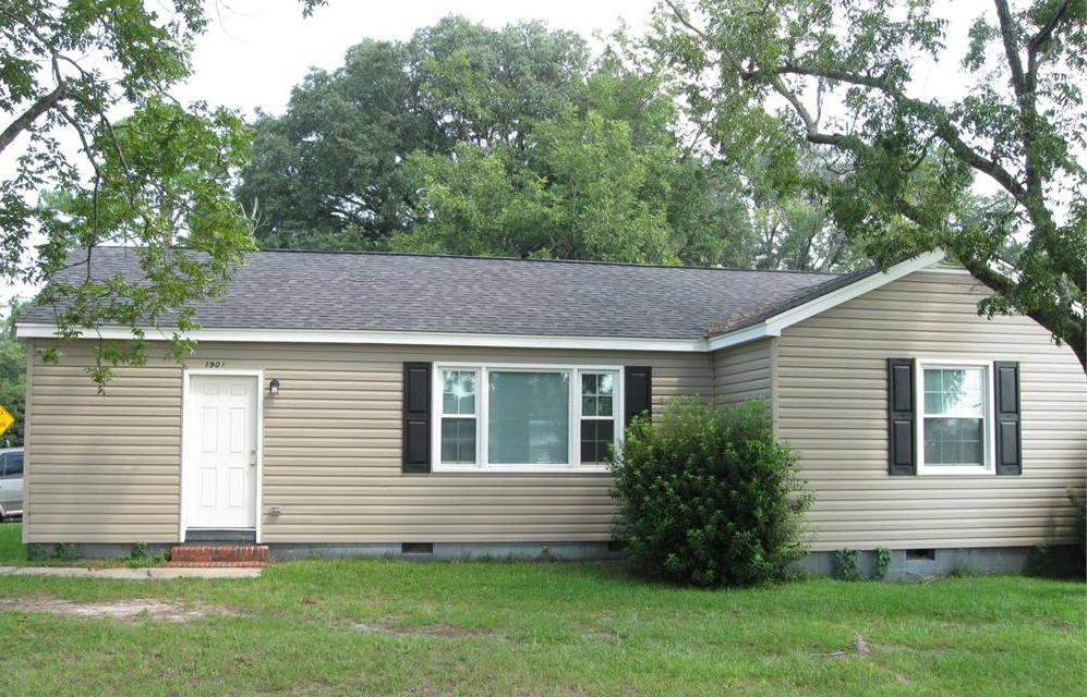 1901 Fulton Ave in Albany, GA - Building Photo