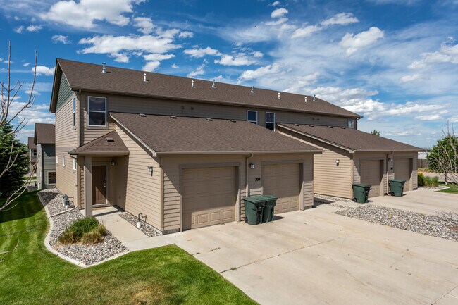 COLLEGE PARK in Gillette, WY - Building Photo - Building Photo