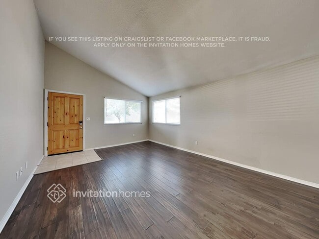 27858 Crosspath Ave in Santa Clarita, CA - Foto de edificio - Building Photo