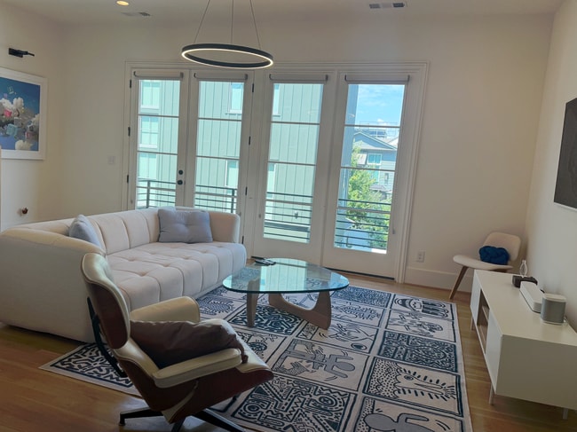 property at 688 Exchange St SE