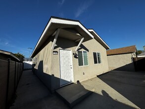 1486 W 7th St in San Bernardino, CA - Foto de edificio - Building Photo