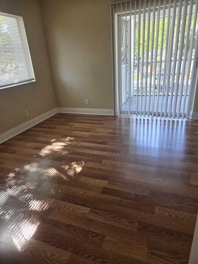 5780 Rock Island Rd in Tamarac, FL - Building Photo - Building Photo