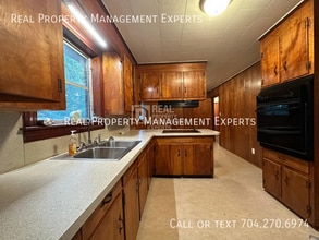 1396 Shinnville Rd in Cleveland, NC - Building Photo - Building Photo