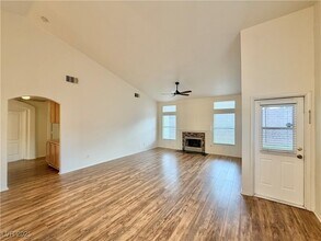 1725 Navarre Ln in Henderson, NV - Building Photo - Building Photo