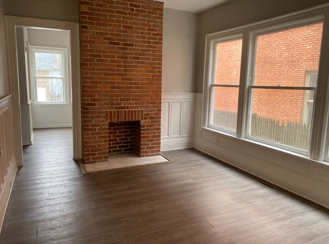 133 Southside Pkwy, Unit 1 in Buffalo, NY - Building Photo - Building Photo
