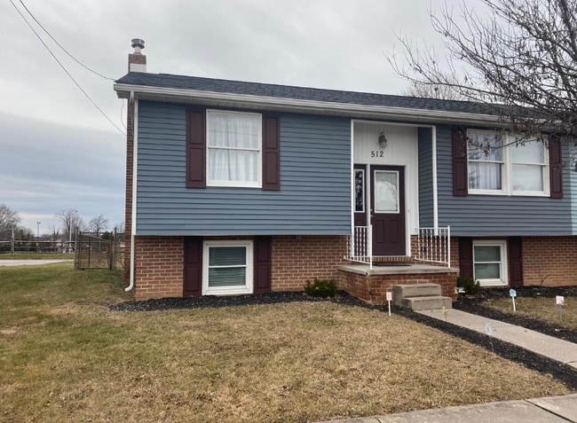 property at 512 Penn St