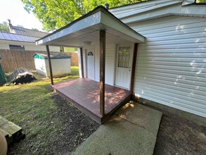 20545 Adkins Rd in Lexington Park, MD - Building Photo - Building Photo