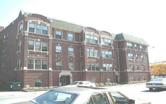 501-511 N Harlem Ave Apartments