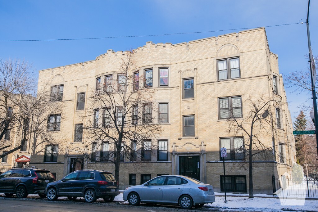 1940 W Wilson Ave, Unit 1Y in Chicago, IL - Foto de edificio