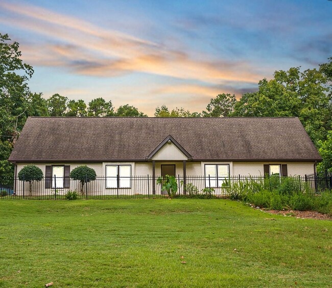 9285 Cedar Ridge Dr NW in Covington, GA - Building Photo - Building Photo