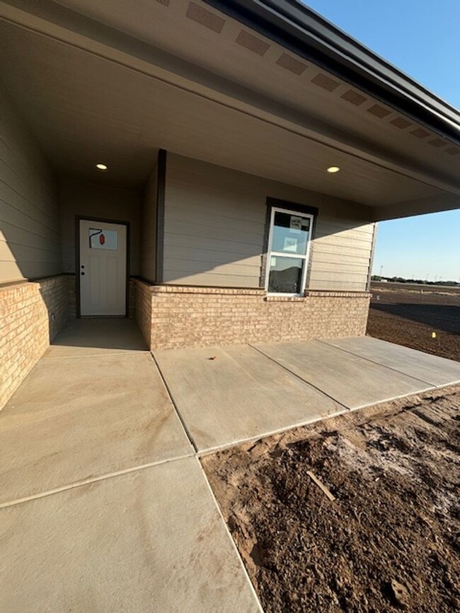 964 Long Path Ct in Goddard, KS - Foto de edificio - Building Photo