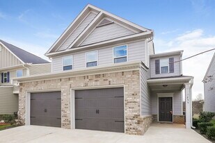 255 Magnaview Dr in Mcdonough, GA - Building Photo