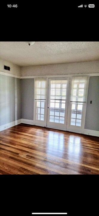 4863 2nd Ave in Detroit, MI - Building Photo