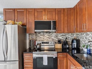 1634 Makiki St in Honolulu, HI - Building Photo - Building Photo