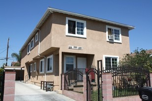 1255 S La Verne Ave Apartamentos