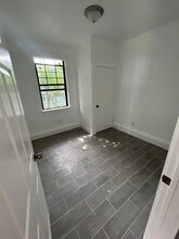 1142 Lyle St in Beaumont, TX - Building Photo - Building Photo