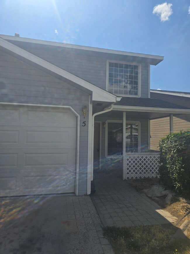 2943 Bunting Ave, Unit 5 in Grand Junction, CO - Building Photo - Building Photo