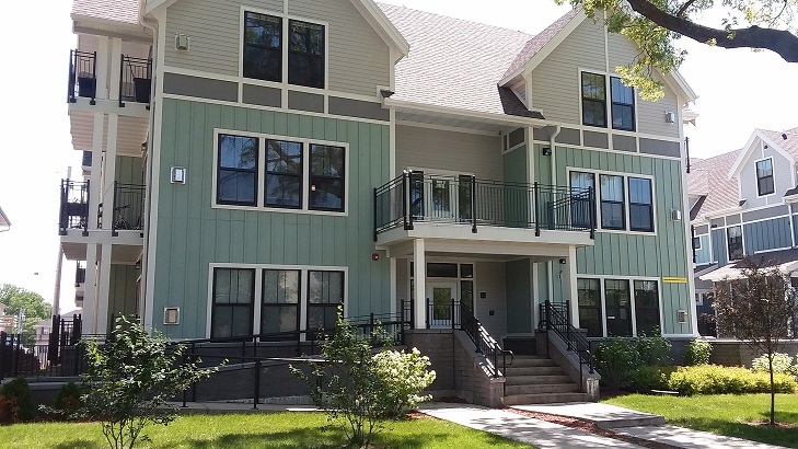 Apartments at Iowa in Iowa City, IA - Building Photo